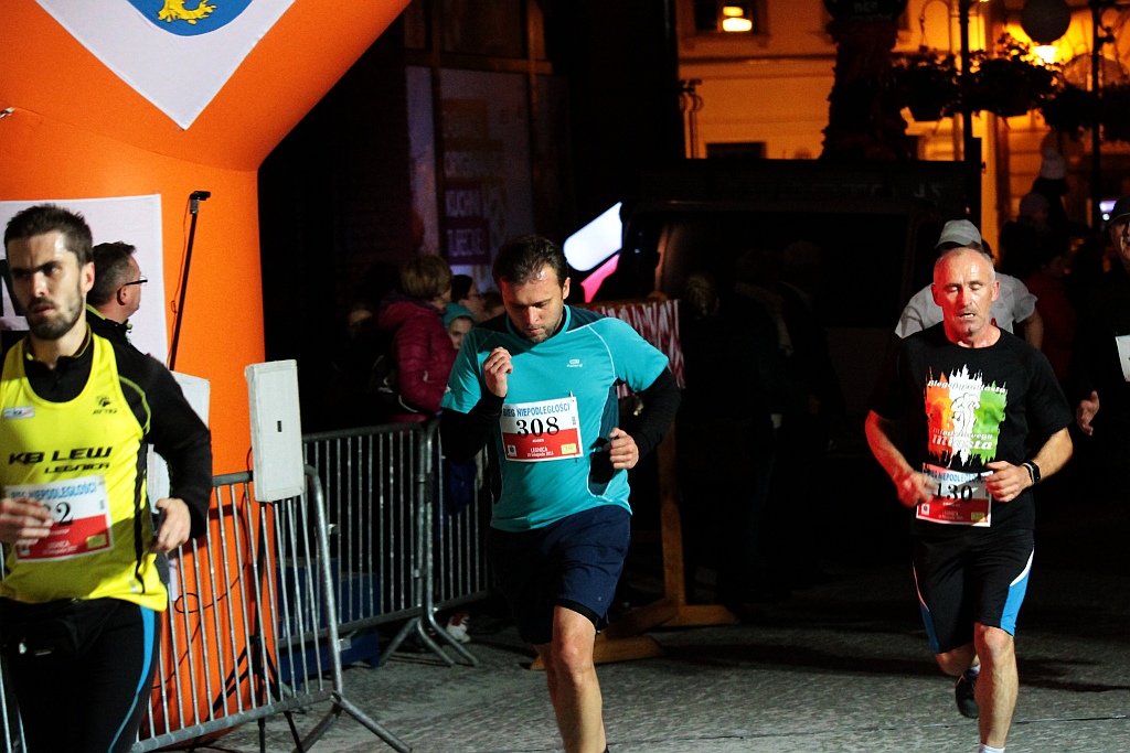 Blisko czterysta osób pobiegło w Biegu Niepodległości
