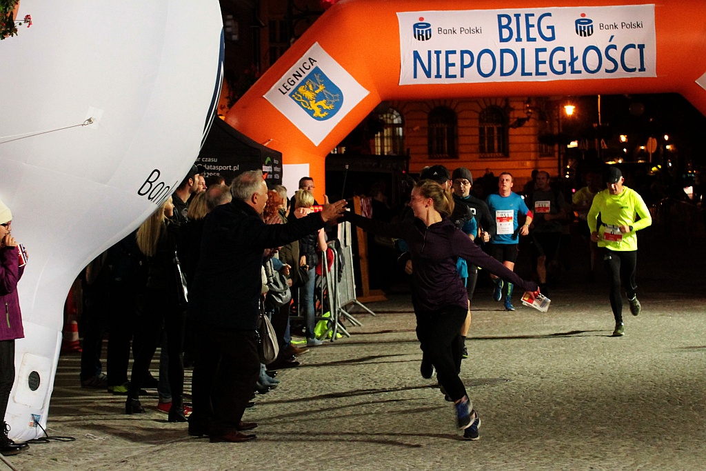 Blisko czterysta osób pobiegło w Biegu Niepodległości
