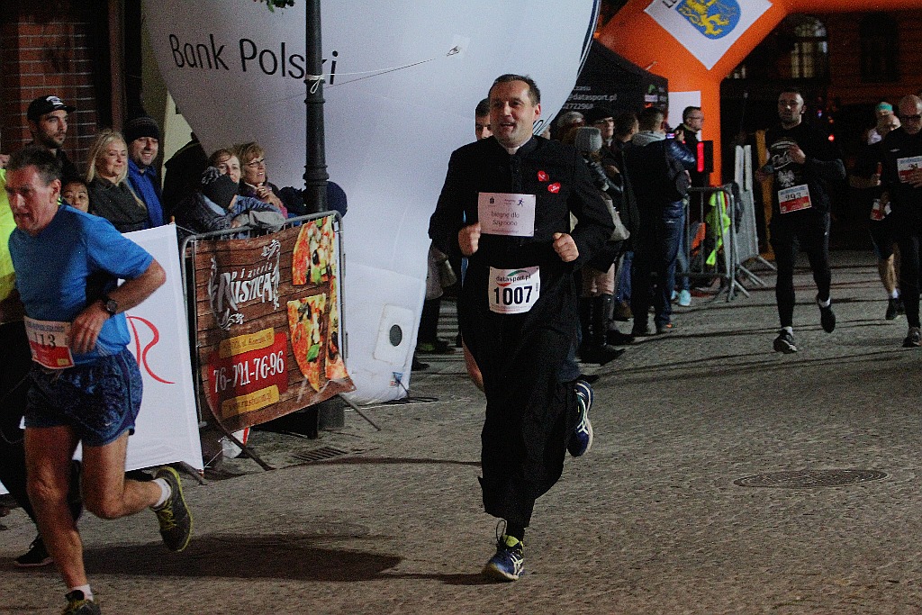 Blisko czterysta osób pobiegło w Biegu Niepodległości
