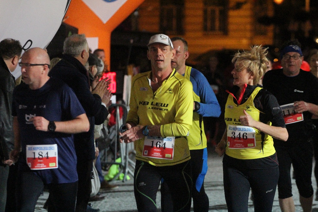 Blisko czterysta osób pobiegło w Biegu Niepodległości
