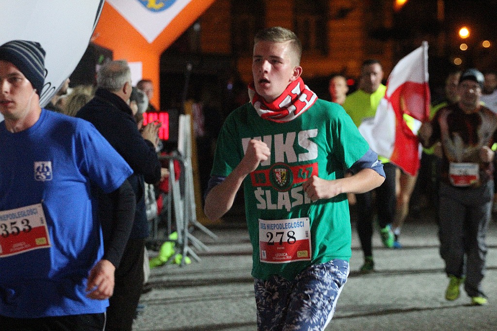 Blisko czterysta osób pobiegło w Biegu Niepodległości
