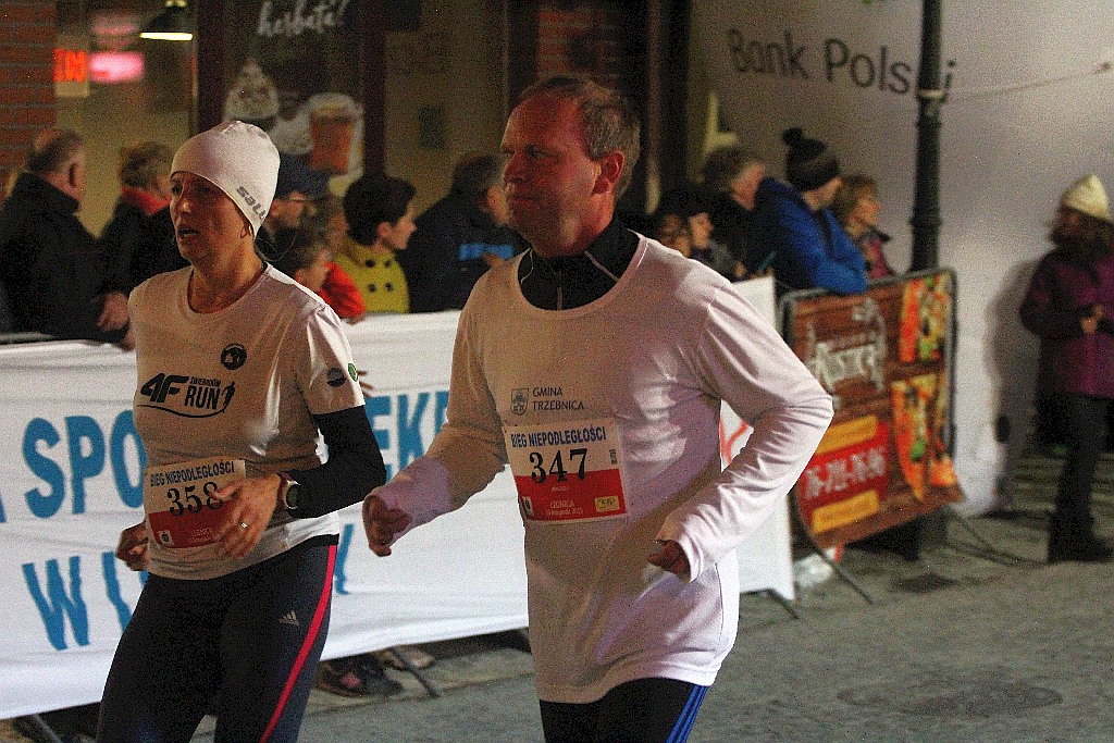 Blisko czterysta osób pobiegło w Biegu Niepodległości
