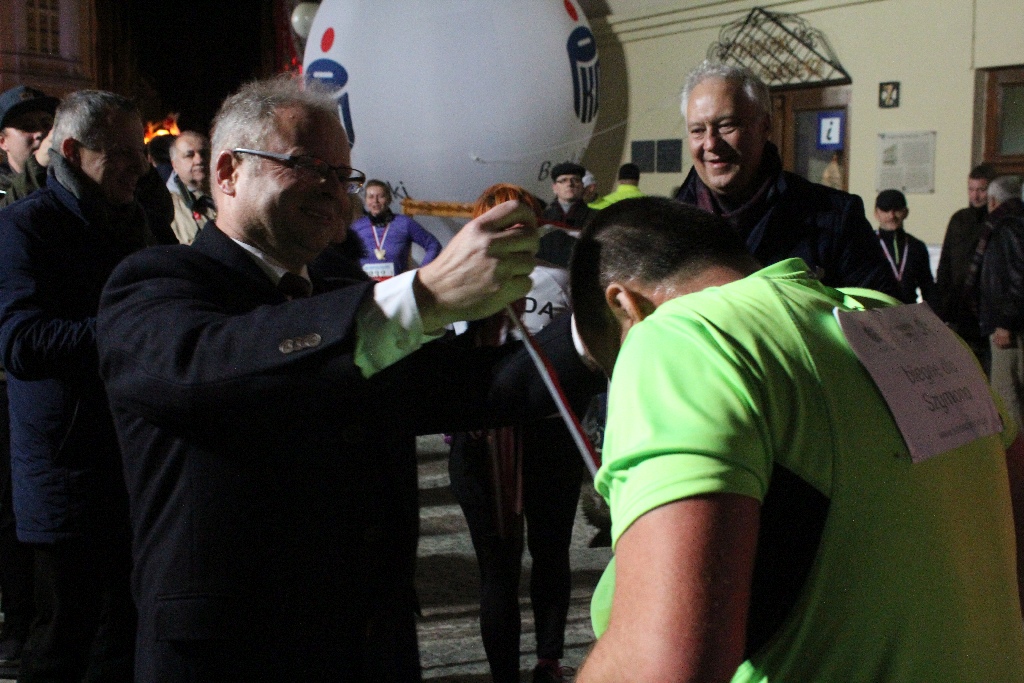 Blisko czterysta osób pobiegło w Biegu Niepodległości
