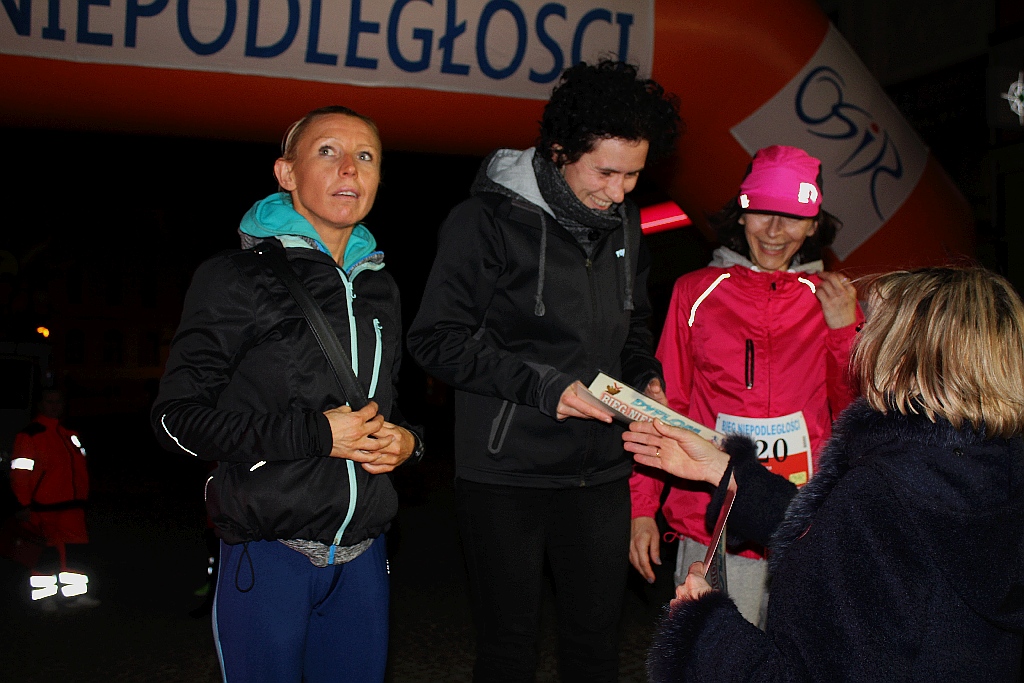 Blisko czterysta osób pobiegło w Biegu Niepodległości
