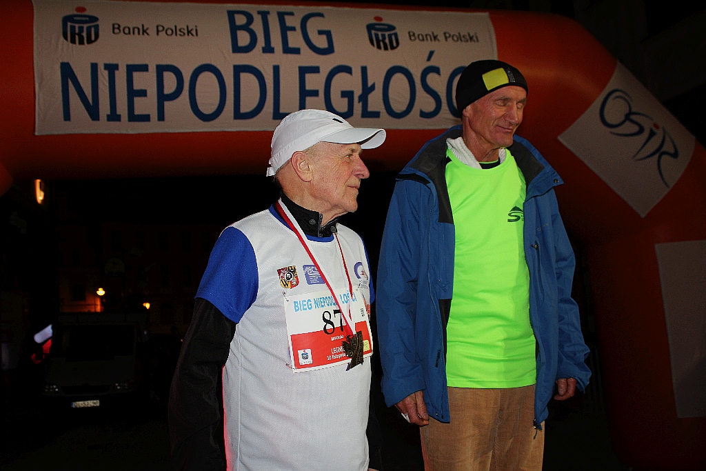 Blisko czterysta osób pobiegło w Biegu Niepodległości
