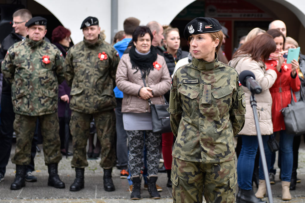Pierwsze klasy mundurowe z VII LO złożyły uroczyste ślubowanie