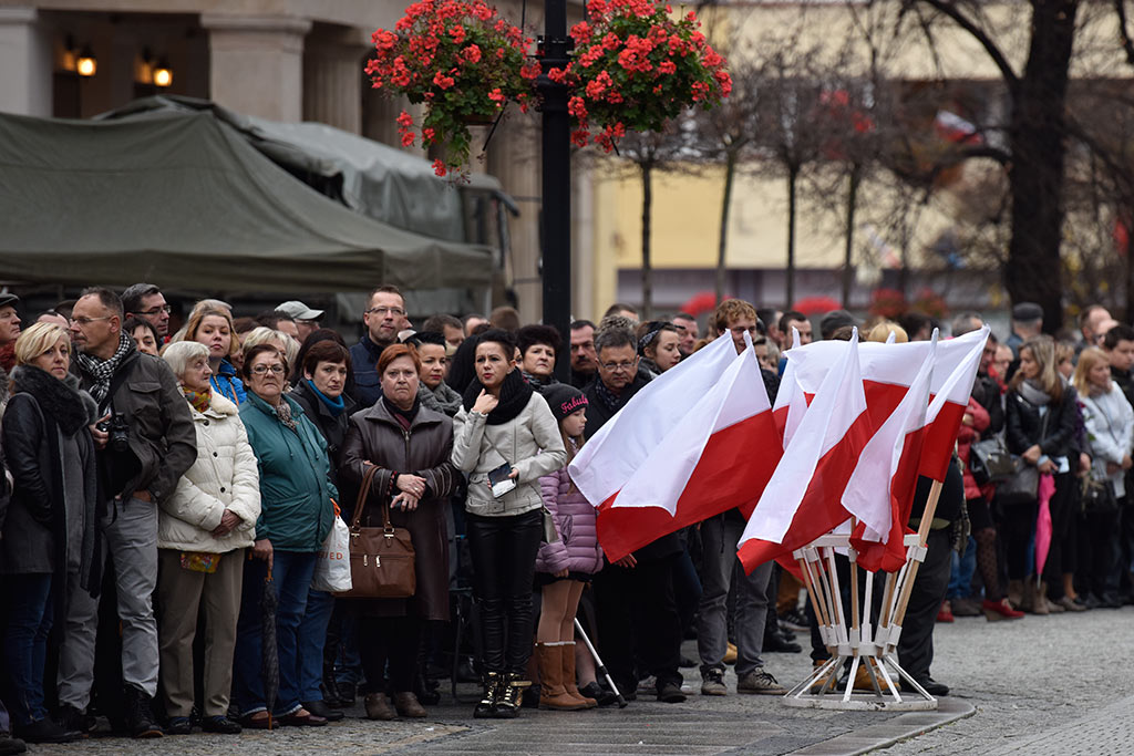 Pierwsze klasy mundurowe z VII LO złożyły uroczyste ślubowanie