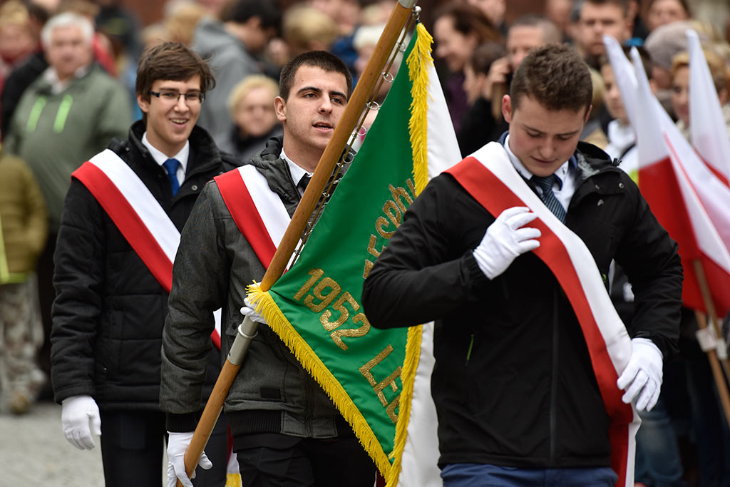 Pierwsze klasy mundurowe z VII LO złożyły uroczyste ślubowanie