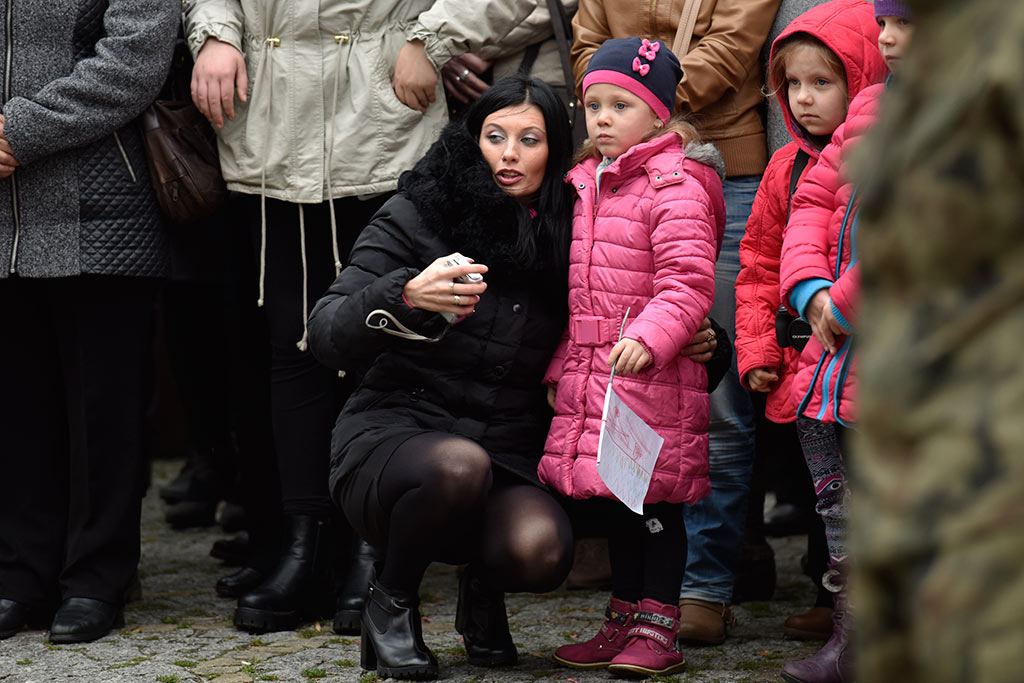 Pierwsze klasy mundurowe z VII LO złożyły uroczyste ślubowanie