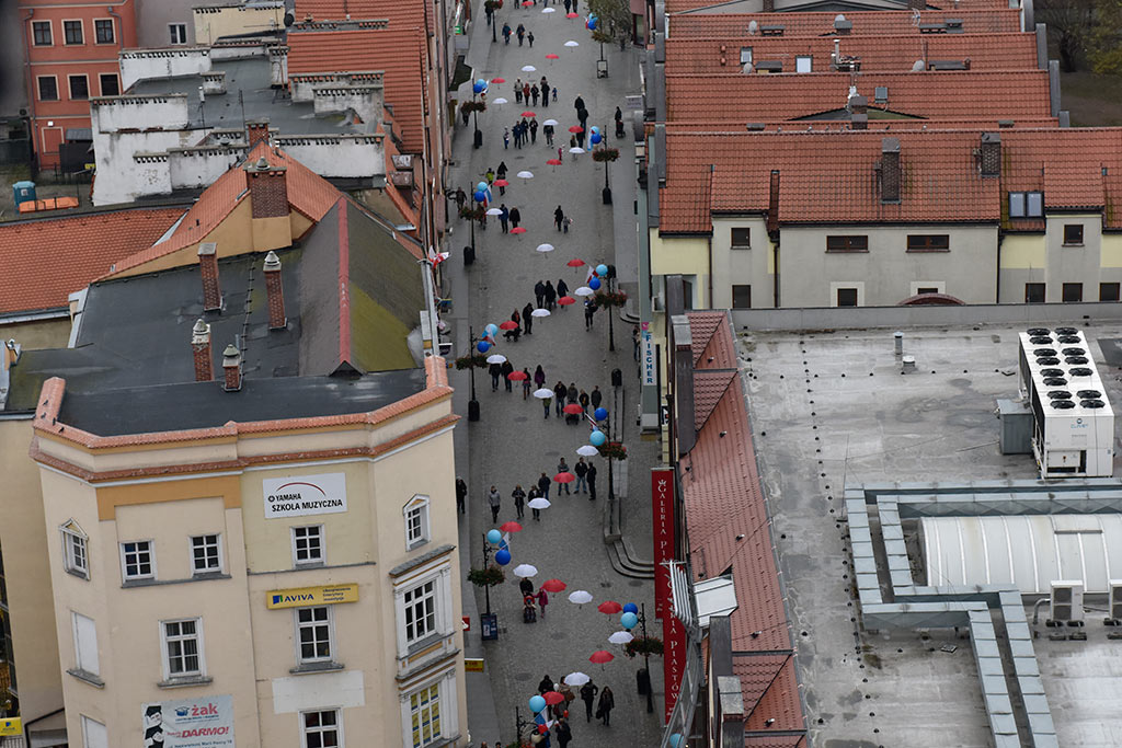 Legniczanie świętują w sercu miasta Dzień Niepodległości cz.1