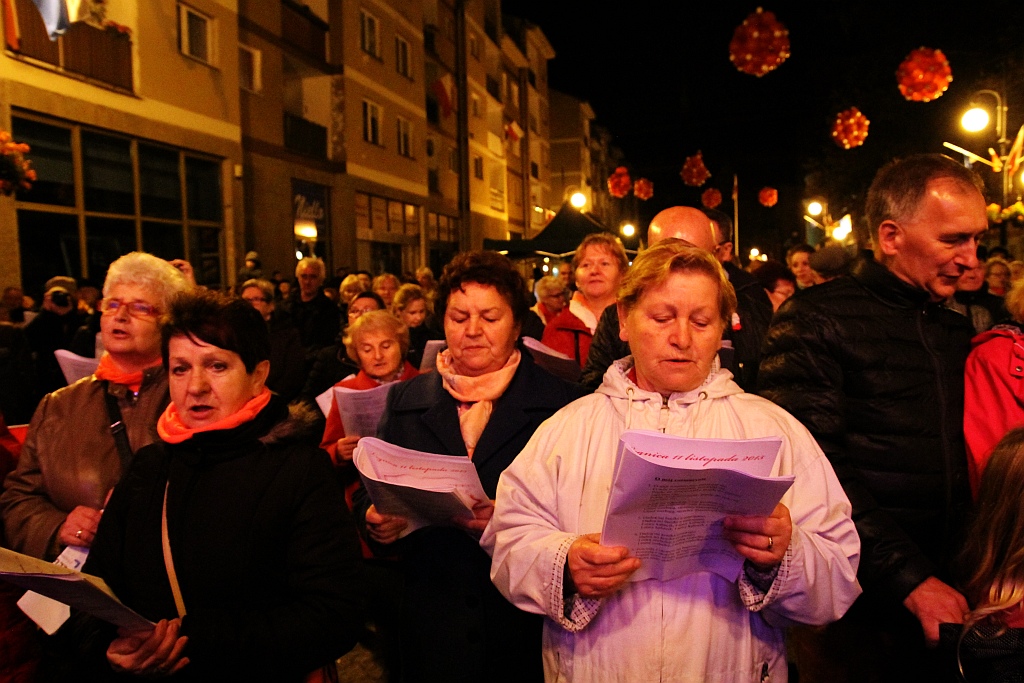 Legniczanie świętują w sercu miasta Dzień Niepodległości cz.2
