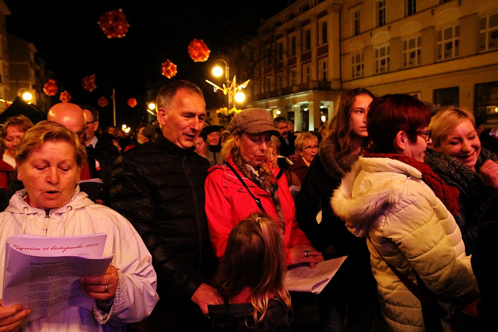 Legniczanie świętują w sercu miasta Dzień Niepodległości cz.2