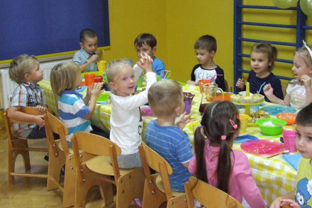 Promocja: Urodziny z Centrum Edukacyjnym JEDYNKA PLUS