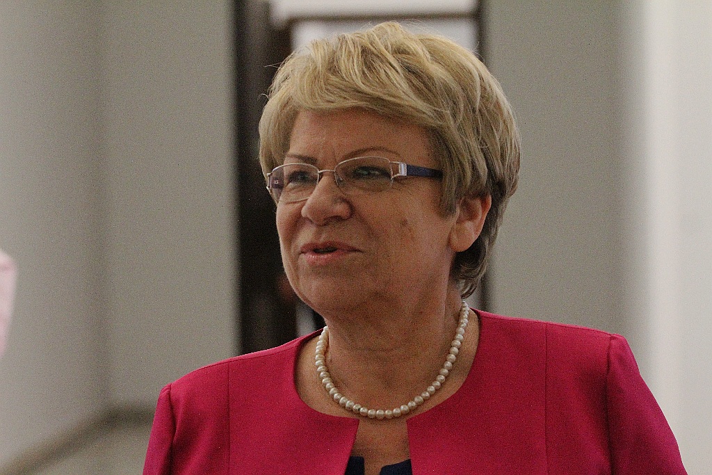 Posłowie ślubowali w Sejmie. Byliśmy przy Wiejskiej