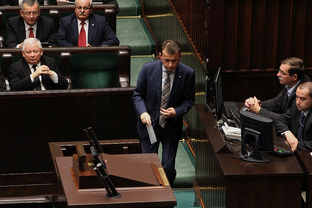 Posłowie ślubowali w Sejmie. Byliśmy przy Wiejskiej