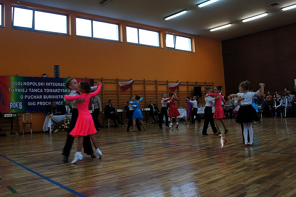 Prochowicki, integracyjny turniej tańca towarzyskiego na sto par