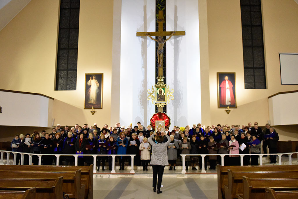 Koncert Cecyliański na zakończenie przeglądu chórów diecezji