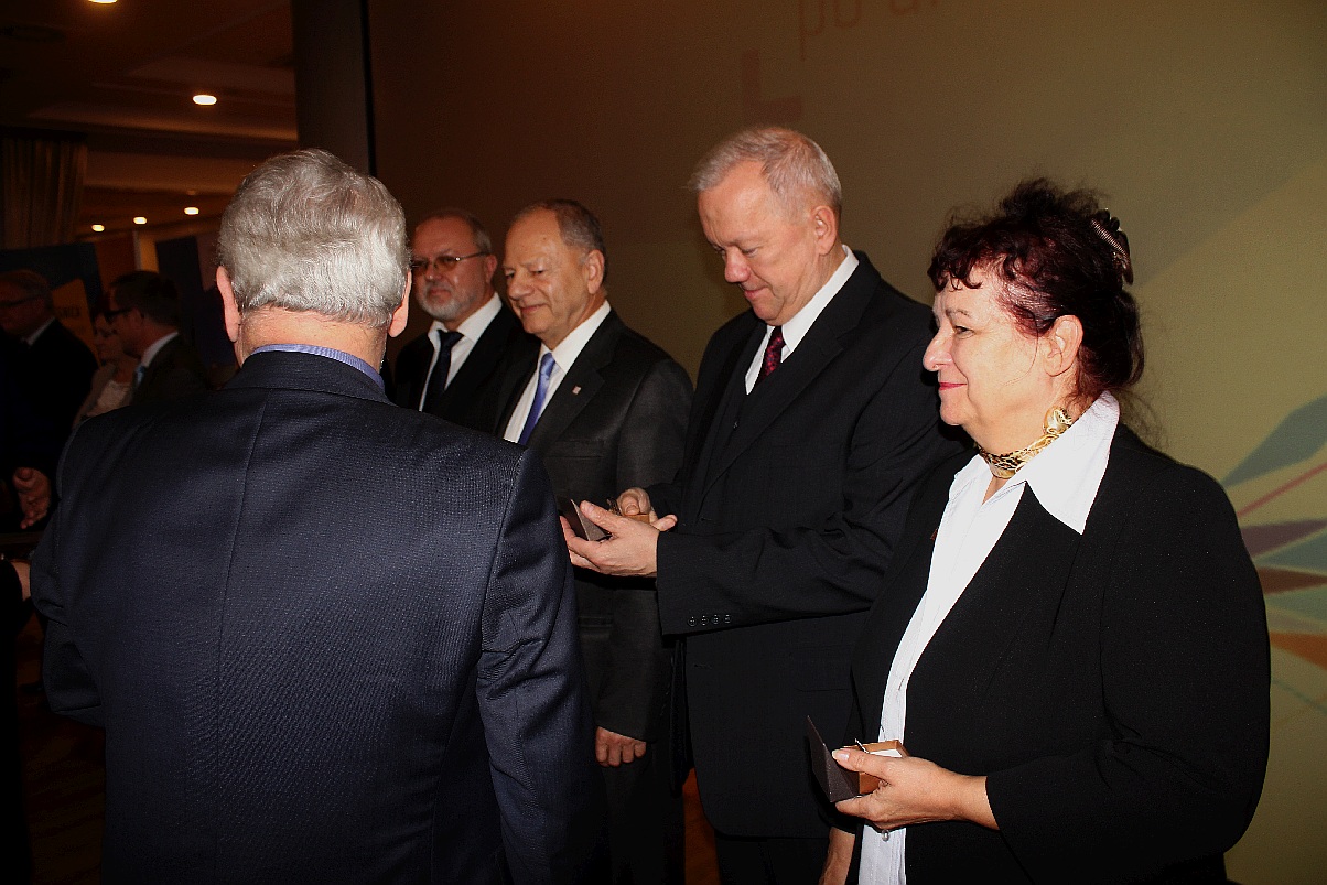 Dwadzieścia pięć lat legnickiego samorządu. Spotkanie po latach