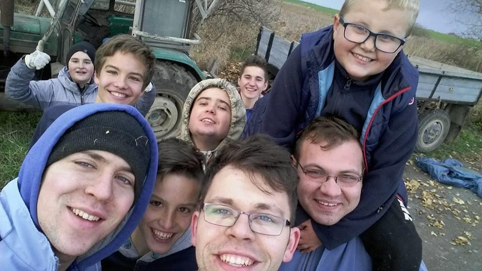 Wielkie sprzątanie czyli Koskowickie Liściobranie i grillowanie