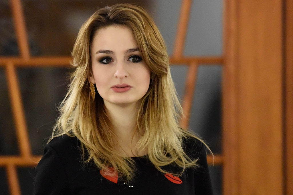 Krakowscy muzycy zaśpiewali na legnickim dworcu kolejowym