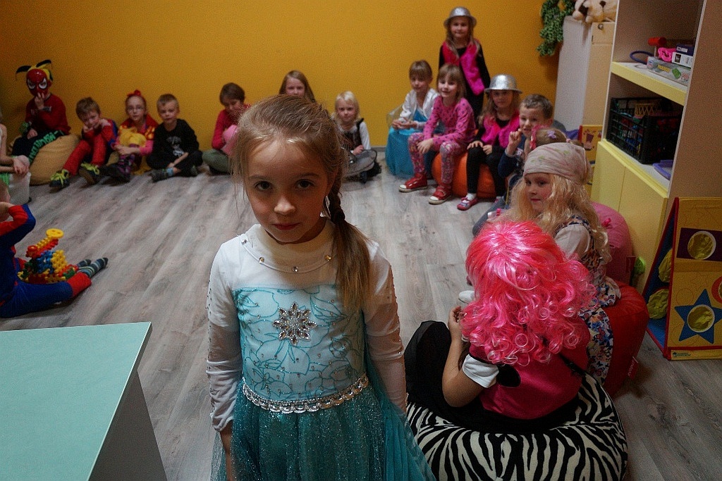 Dzieci z gminy Kunice bawiły się na zabawie andrzejkowej