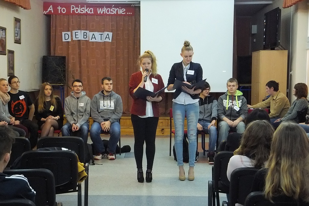 W VI Liceum Ogólnokształcącym odbyła się debata o uchodźcach