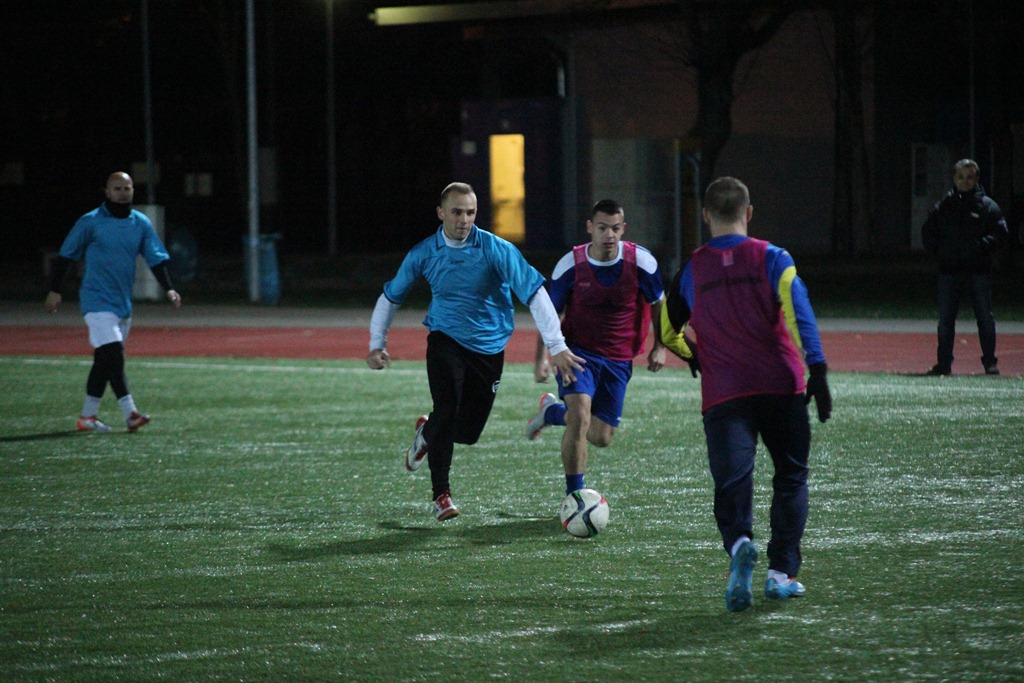 Liga Biznesu Miedzi Legnica. Kominki i Oldboje zagrają w finale