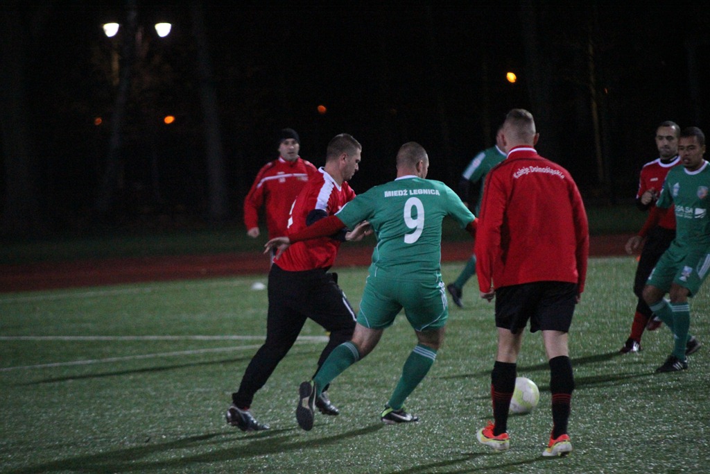 Liga Biznesu Miedzi Legnica. Kominki i Oldboje zagrają w finale