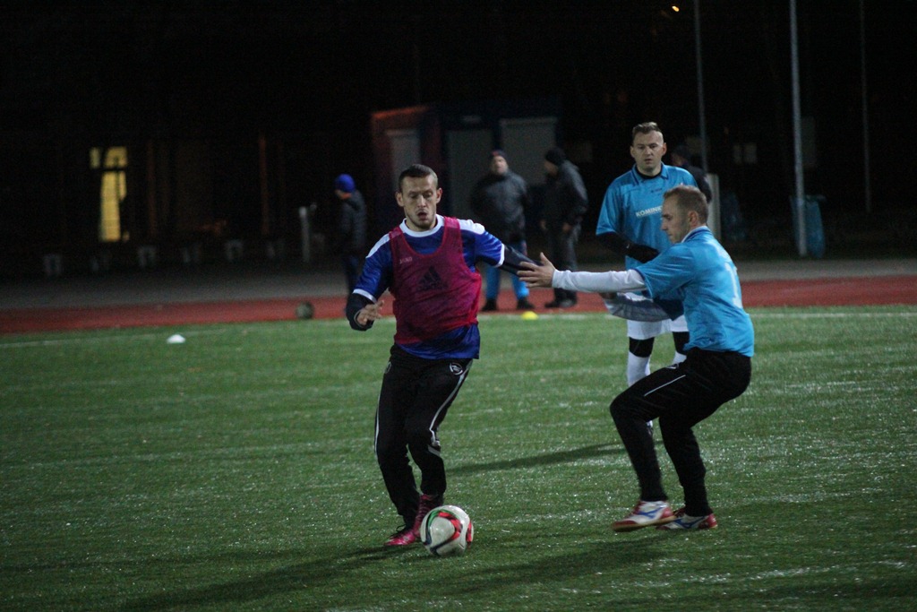 Liga Biznesu Miedzi Legnica. Kominki i Oldboje zagrają w finale