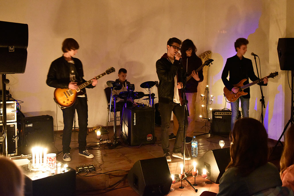 The Tiles zagrał w Dachówce koncert dla Szymka Kraski