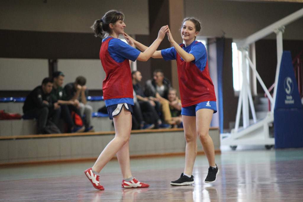 Dziewczyny z ILO najlepsze w licealiadzie w futsalu