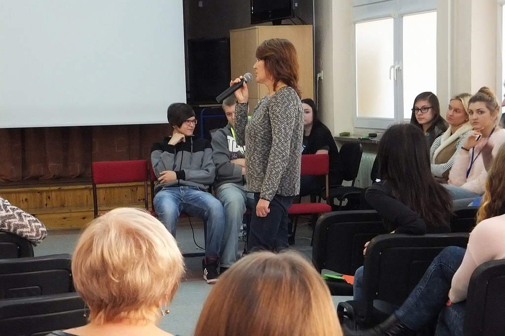 W VI Liceum Ogólnokształcącym odbyła się debata o uchodźcach