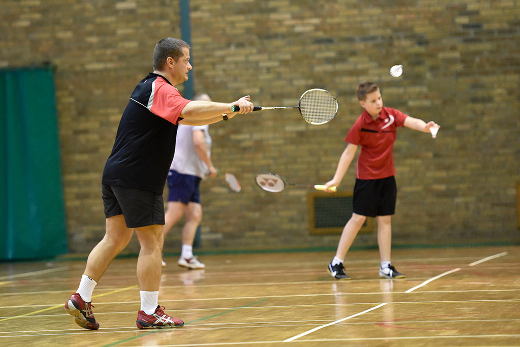 Otwarte Mistrzostwa Legnicy w badmintonie w hali przy Lotniczej