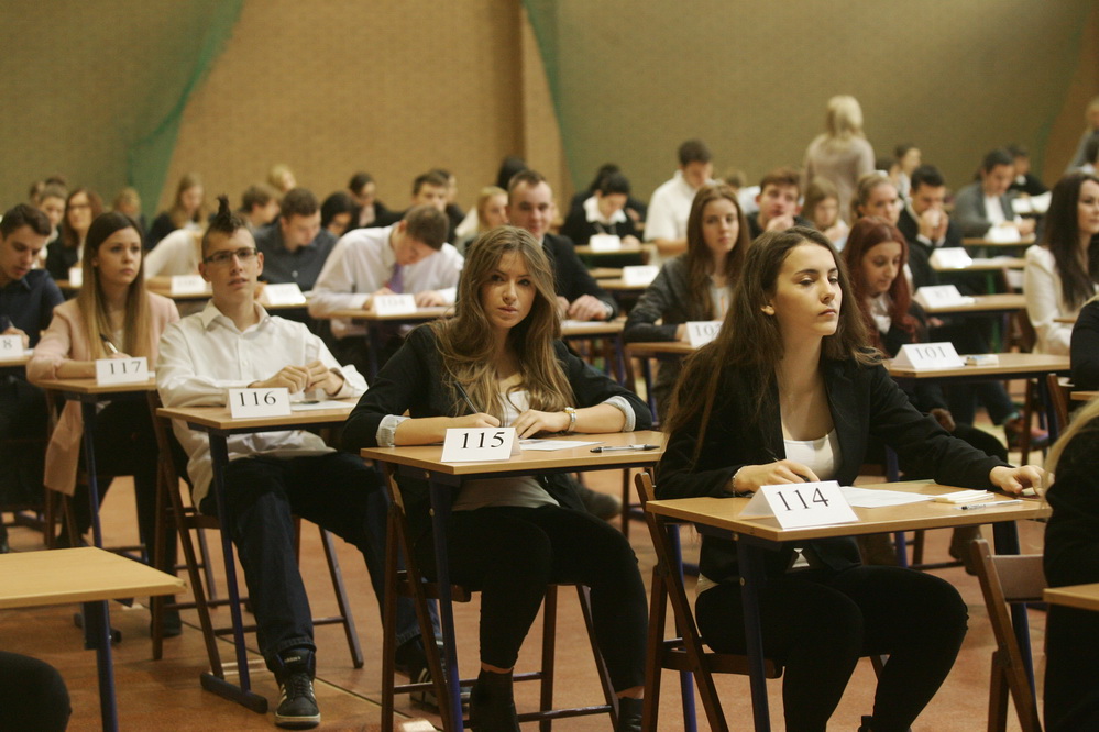 Próbna matura w V Liceum Ogólnokształcącym w Legnicy