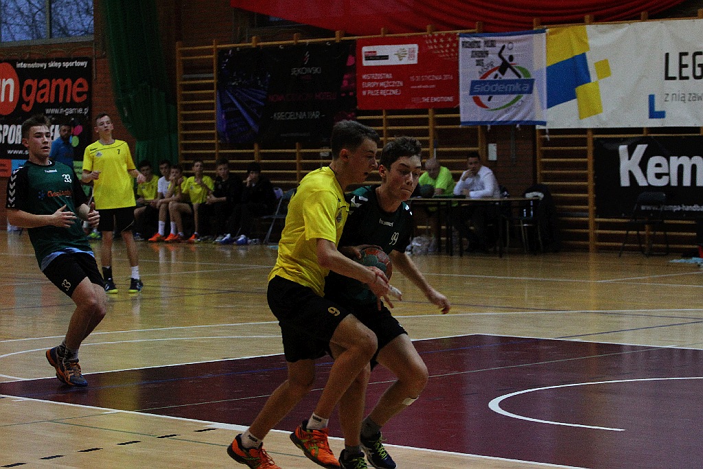 Drugi dzień turnieju piłki ręcznej Mikołajek Handball Cup 2015