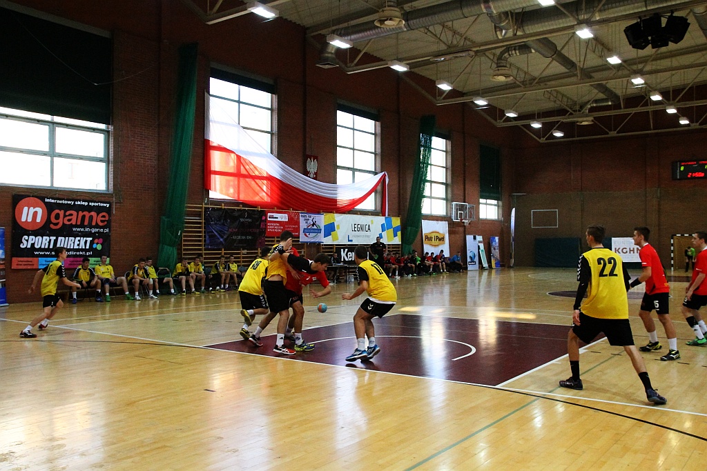 Drugi dzień turnieju piłki ręcznej Mikołajek Handball Cup 2015