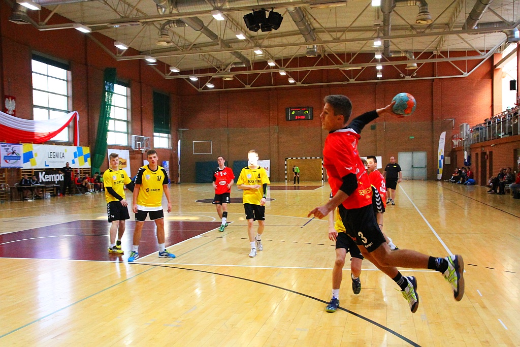 Drugi dzień turnieju piłki ręcznej Mikołajek Handball Cup 2015
