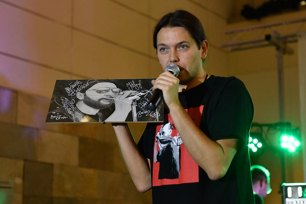 Gabriel Fleszar zagrał z przyjaciółmi dla Karoliny Ceglarskiej