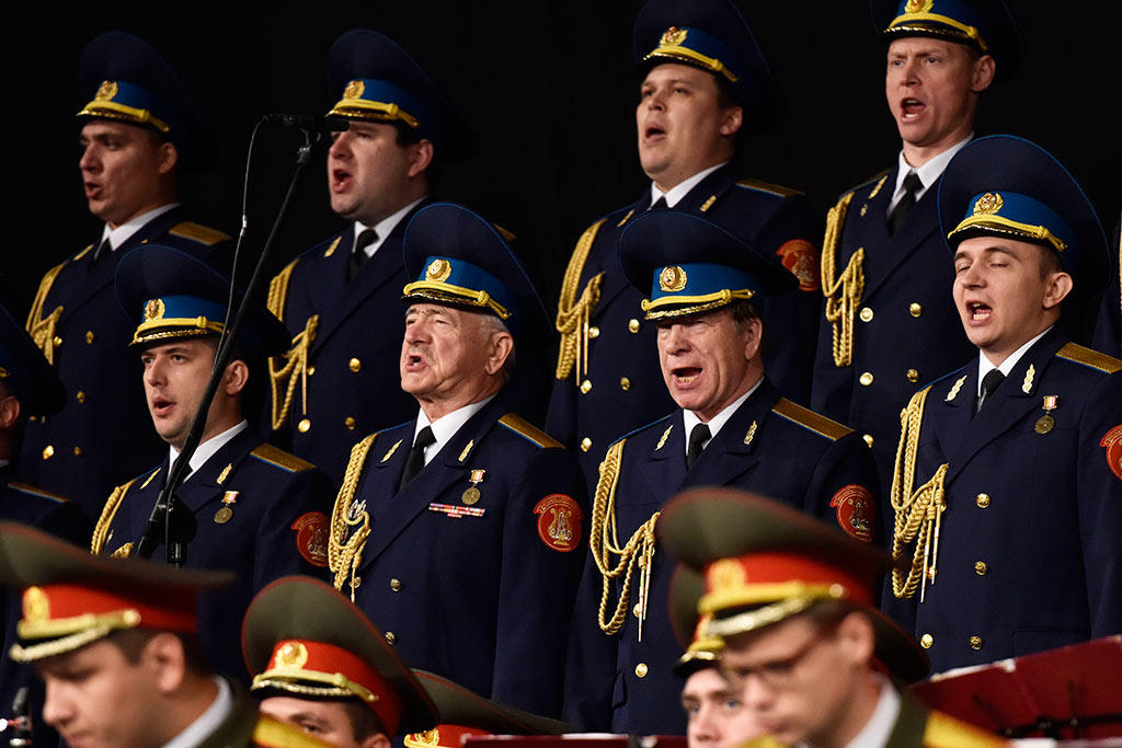 Porywający występ artystów Chóru Alexandrowa. Owacje na stojąco