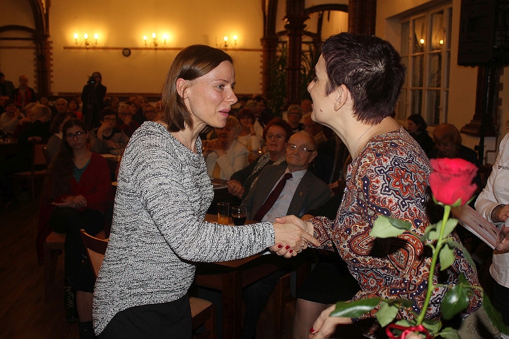 Joanna Lamparska autorka książek o Dolnym Śląsku w LBP