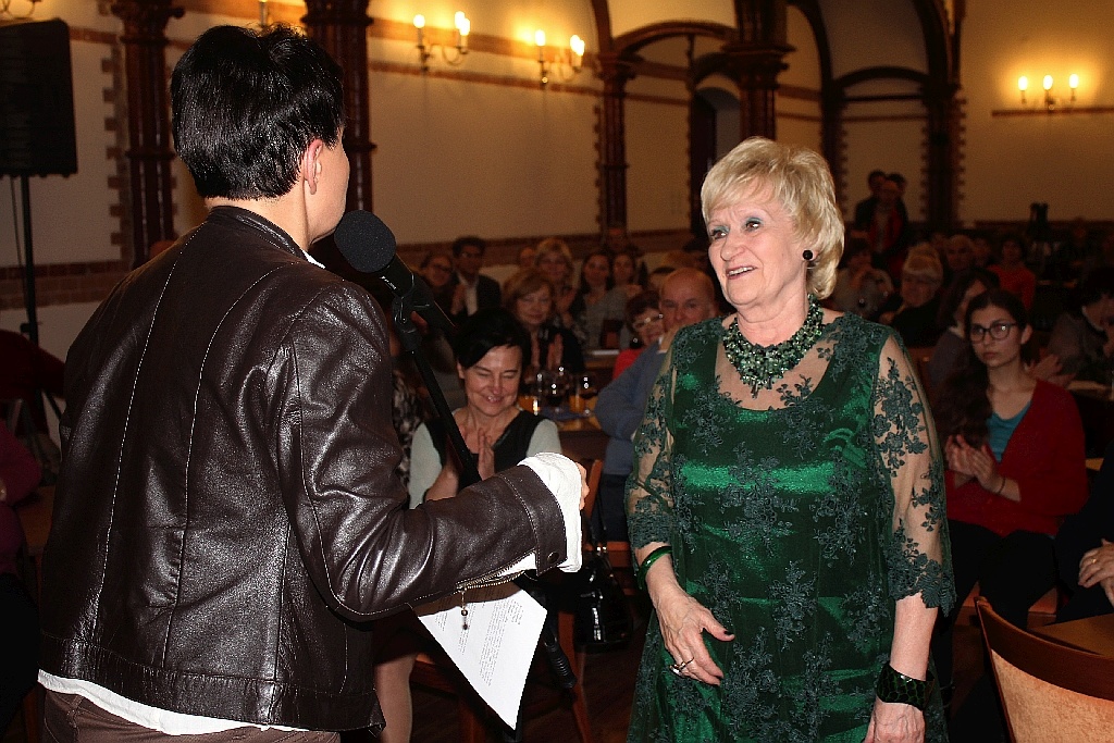 Joanna Lamparska autorka książek o Dolnym Śląsku w LBP