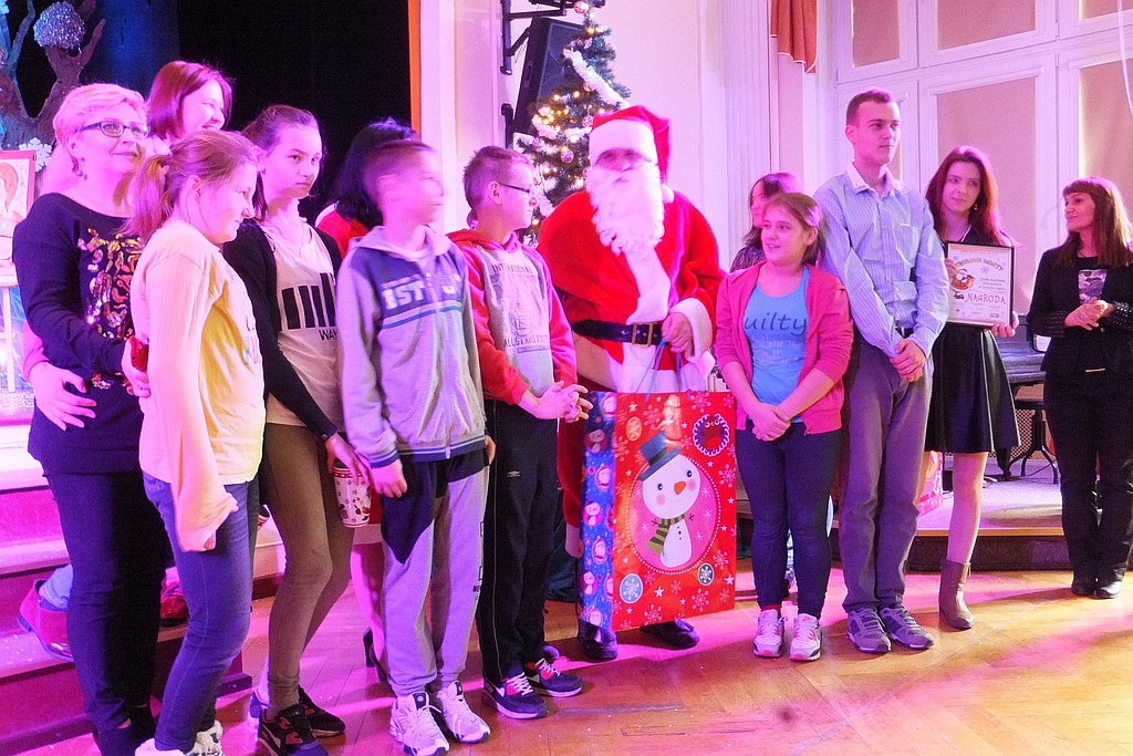 Niepełnosprawni zaprezentowali w MCK swoje niezwykłe talenty