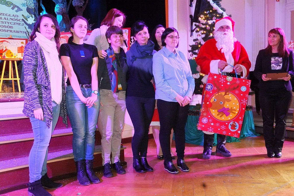 Niepełnosprawni zaprezentowali w MCK swoje niezwykłe talenty