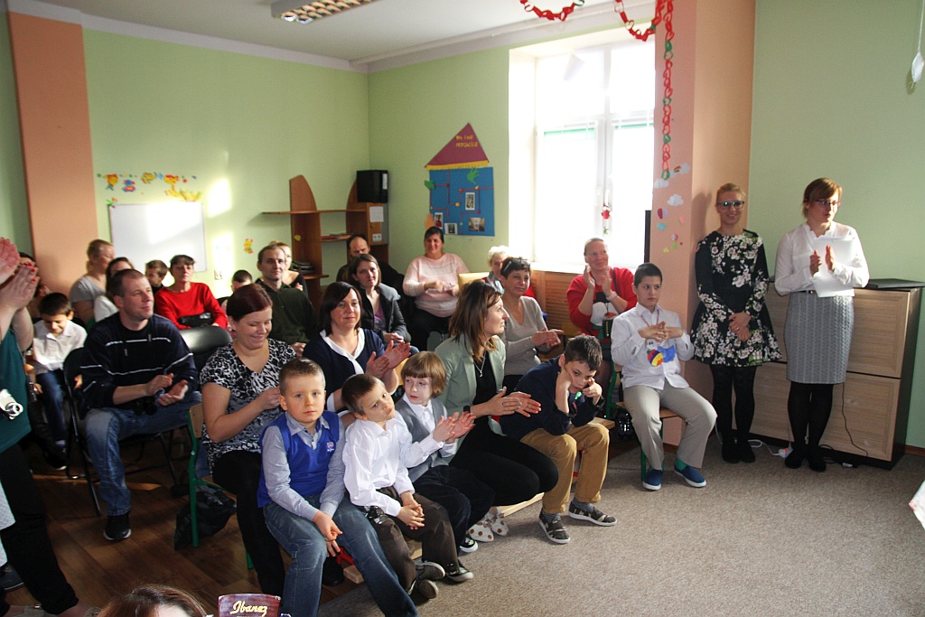 Mikołajki i pasowanie na uczniów w szkole „Dar Losu”