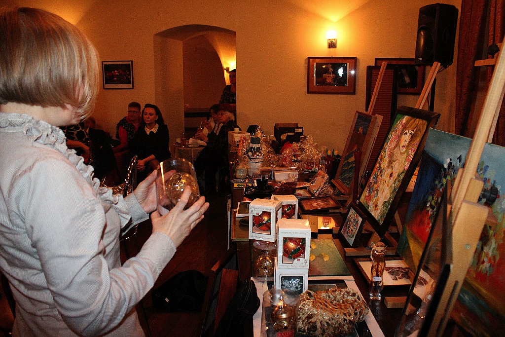 Aukcja charytatywna w ratuszowej dla Agnieszki Miarowskiej