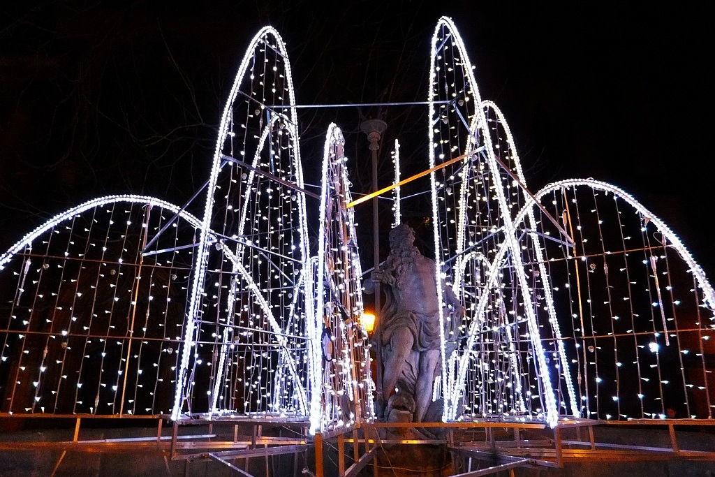 Tłumy legniczan na inauguracji świątecznego oświetlenia