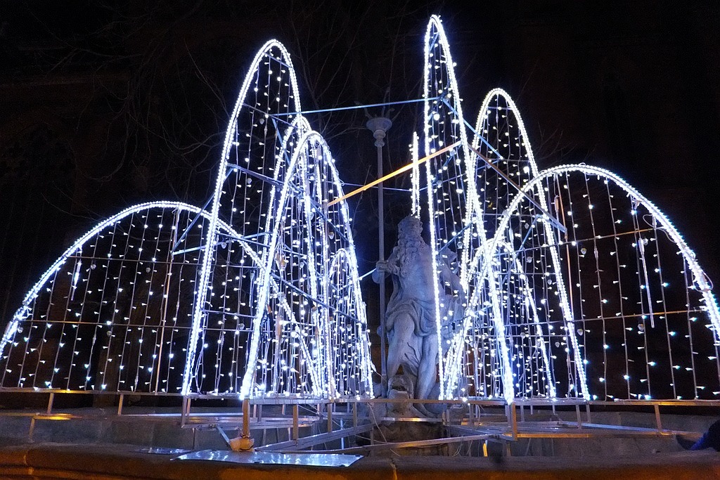 Tłumy legniczan na inauguracji świątecznego oświetlenia