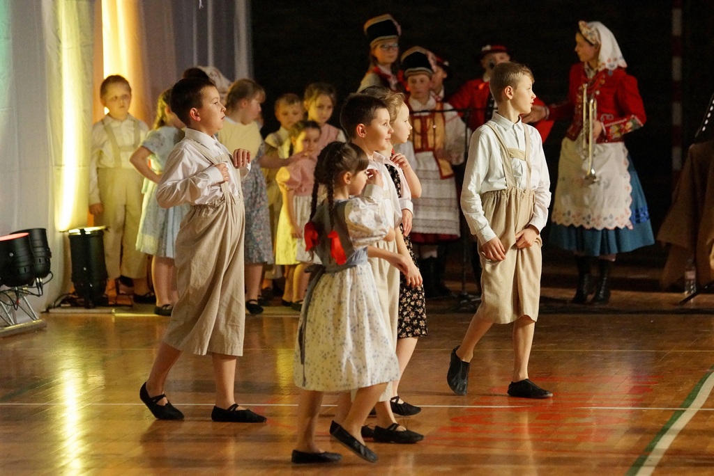 Koncert z okazji 40-lecia Zespołu Pieśni i Tańca 