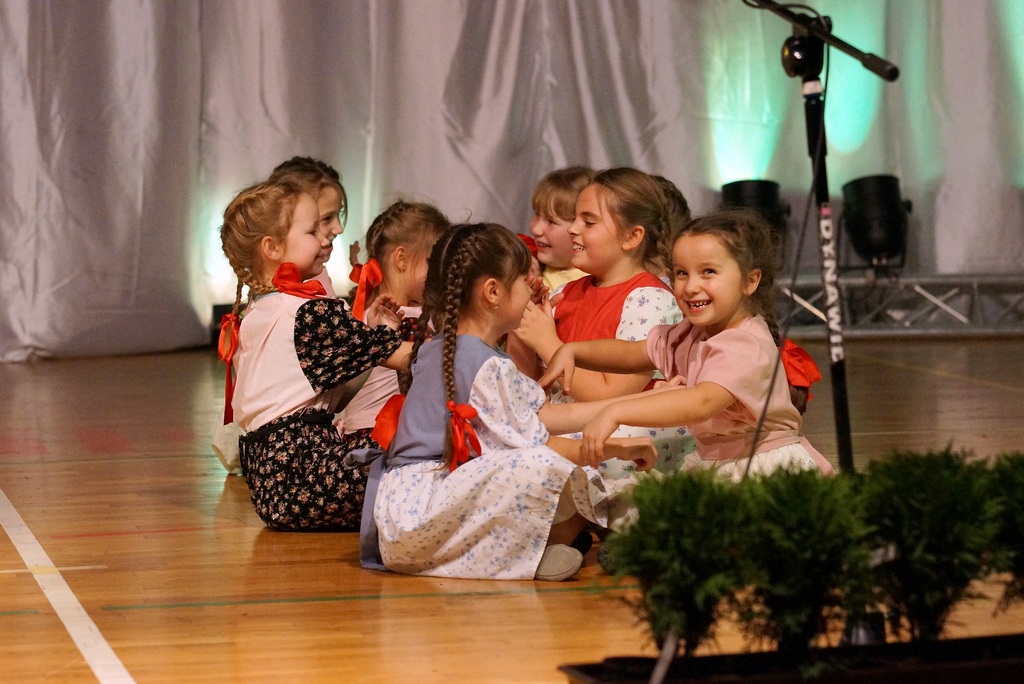 Koncert z okazji 40-lecia Zespołu Pieśni i Tańca 