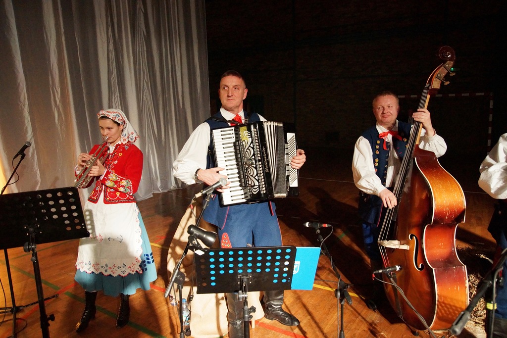 Koncert z okazji 40-lecia Zespołu Pieśni i Tańca 